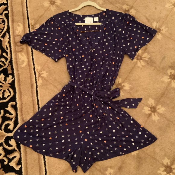 Anthropologie (ett:twa Brand) Navy Rayon Romper. Wht/Peach Floral Print.  Size M - Picture 5 of 7